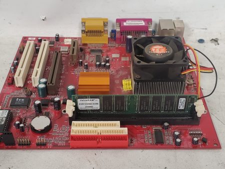 Vintage PC Chips M810CLR v7.1 ATX Motherboard Onboard Pro1300+ AMD Duron 256MB Sale